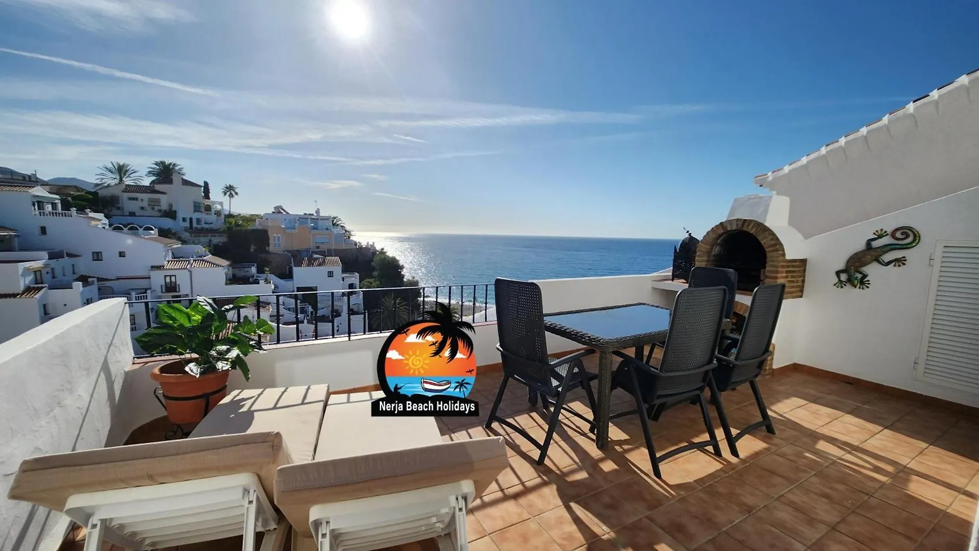 Spacious 2 Bed, 2 Bath In Capistrano Playa, Nerja
